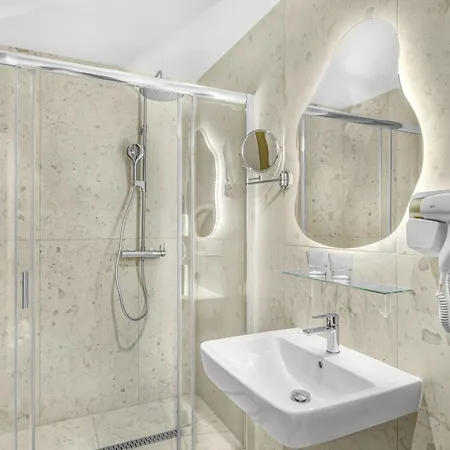 Hotel Allora