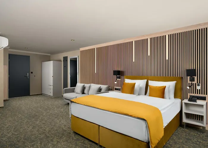 Hotel Allora 4*
