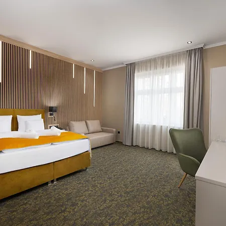 Allora 4*